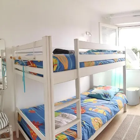 Appartement Grand Traversant 3 Ch Hyper-centre+parking Prive. *